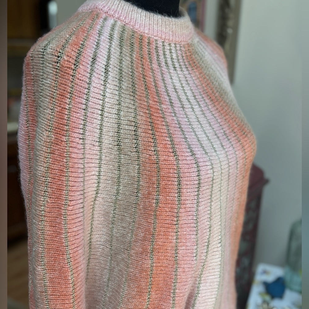 MOLLY BRACKEN PINK ORANGE STRIPED OMBRÉ PASTEL BATWING KNITTED SWEATER SZ S NWOT - Picture 10 of 10